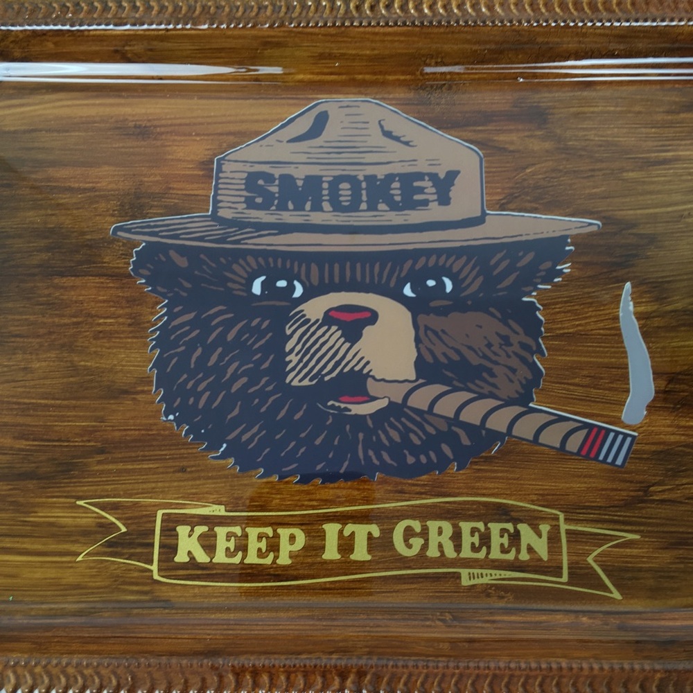 Custom Wood Grain Smokey The Bear Rolling Tray - Picture 4 of 4